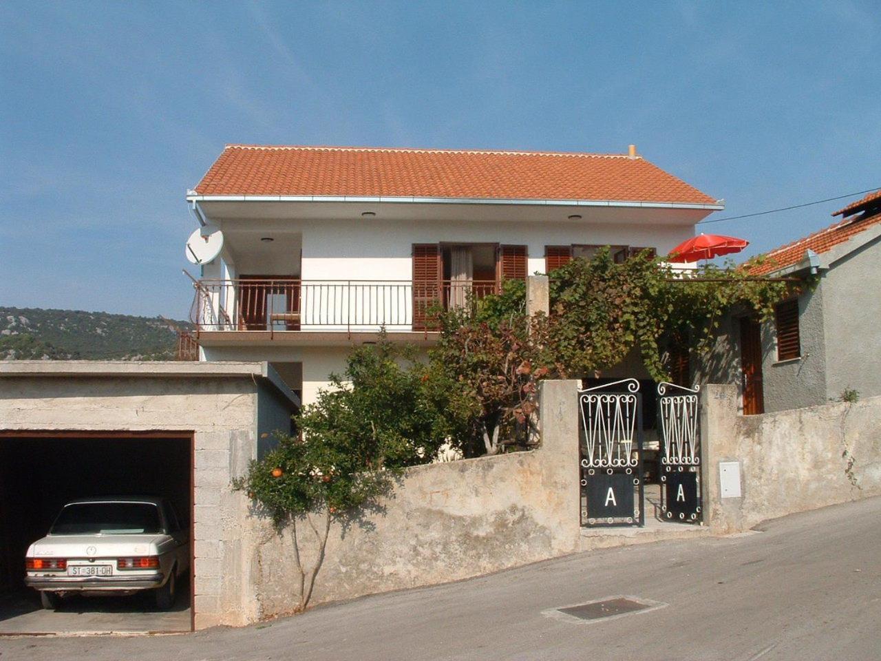 Apartment Ivo Vinišće Exterior foto